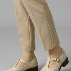 Women's Mary Jane Flat Shoes With T-strap Closure For Everyday Wear