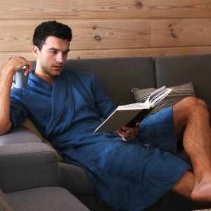 Men's Linen Bathrobe Juniper In Navy Blue Natural