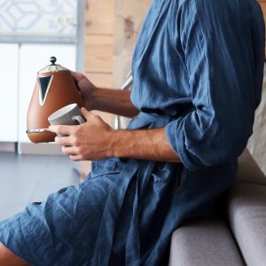 Men's Linen Bathrobe Juniper In Navy Blue Natural